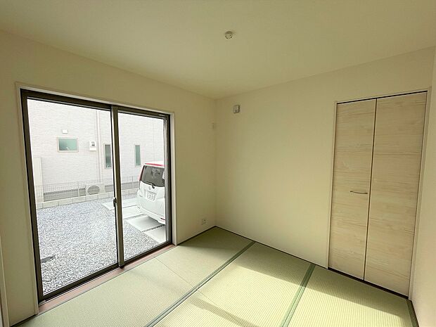 【和室　同社施工例写真】4.5帖の和室はくつろげるお部屋