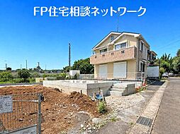 JR東海道本線「大船」駅 バス乗車18分、唐申塚バス停下車 徒歩14分