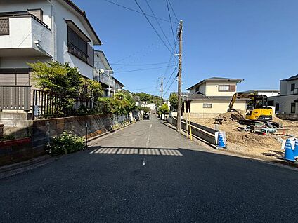 前面道路含む現地写真
