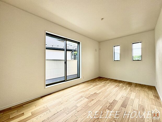 ■Style room■ 2面採光の居室は快適な光を取り入れ、心地よい風を取り入れます。収納スペースもあり、生活しやすい居住スペースです。