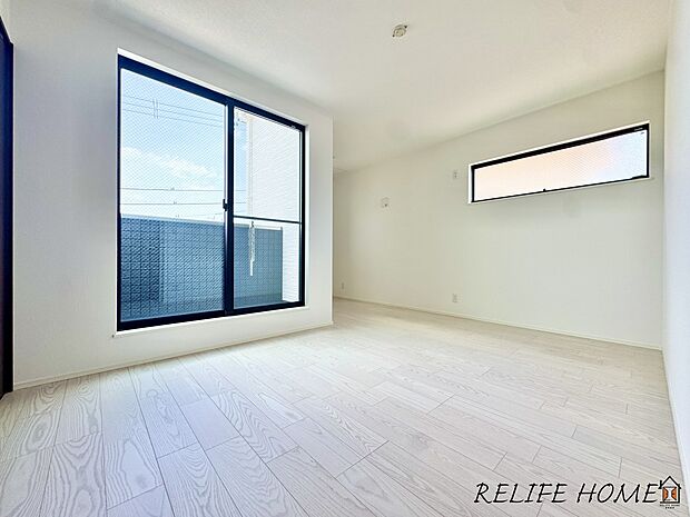 ■Style room■  ゆとりある広さが確保された洋室。寝室や書斎などライフスタイルに合わせてお使いいただけるプライベートスペース♪（A号棟）