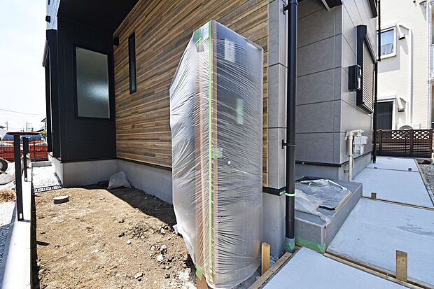 【その他現地】共働きの方にも嬉しい宅配ボックスも完備♪(2号棟)