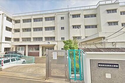 横浜市立羽沢小学校 1310m(17分)