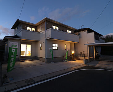 サーラ住宅 サーラタウン成章高校みなみii 第3次 衣笠小 の一戸建て 21年4月下旬 111 38m2 4ldk 3 490万円 サーラ住宅 サーラタウン成章高校みなみii 第3次 衣笠小 の一戸建て 21年4月下旬 111 38m2 4ldk 3 490万円