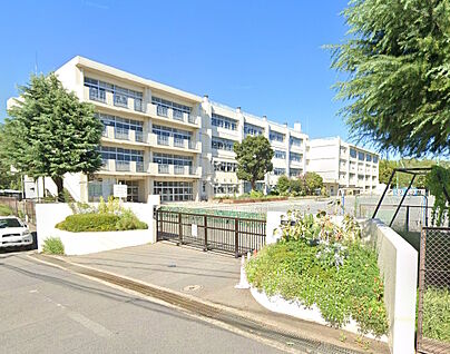 横浜市立折本小学校 560ｍ(徒歩8分)