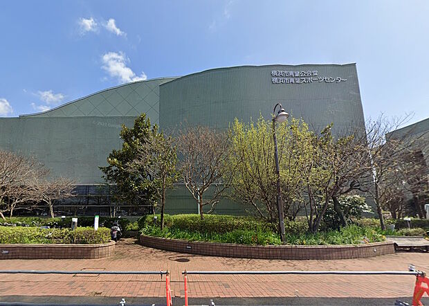 青葉スポーツセンター（約1,800m）