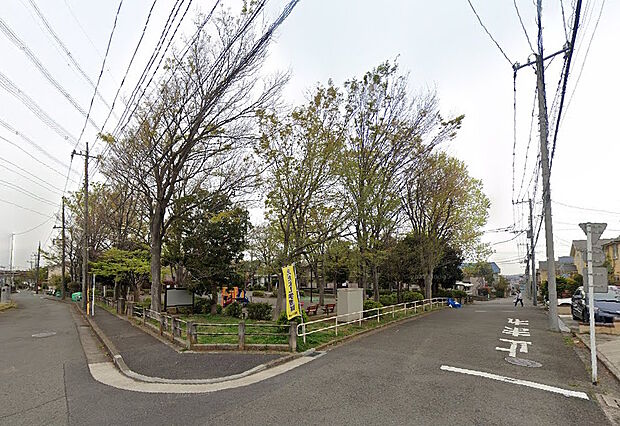 振袖公園（約250m）