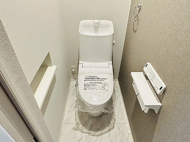 【【温水洗浄便座】】同社の施工例