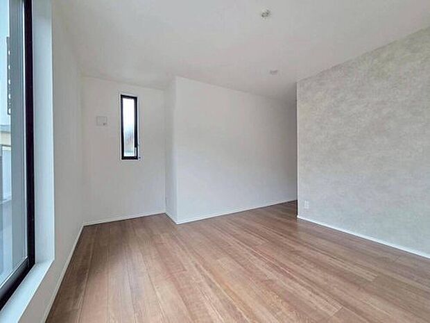 【【洋室】】落ち着いたインテリアを採用した2階洋室。ゆとりある広さで、プライベートを確保し、ゆっくりと身体を休めることができますね。