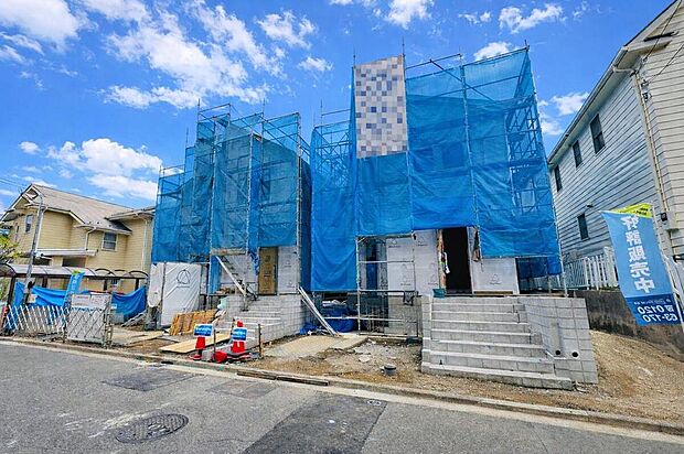 【◇◆分譲の街並み◆◇】 落ち着いた街並みが広がる分譲地は、新生活をスタートするのにふさわしい環境。これからどんな暮らしが始まるのか、想像するだけでワクワクする、そんな未来を描ける場所です。