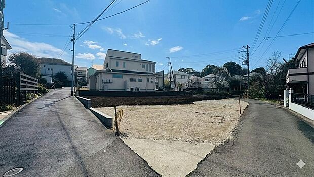 【◇◆外観◆◇】広々としたLDKは、家族が集まってもゆったり過ごせる開放的な空間。ミラブルZEROや食洗機など、日々の疲れを癒やし、家事をサポートする最新設備も標準装備しています。