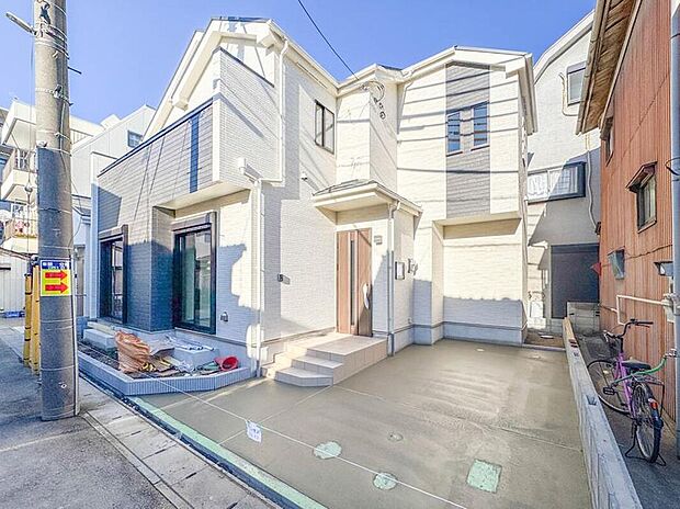 【外観】陽当りや通風性など各所に施された工夫で住みやすさを実現。部屋の大きさや周辺環境・街並など、資料には掲載していない情報が現地にはたくさんございます。是非ご確認下さい。