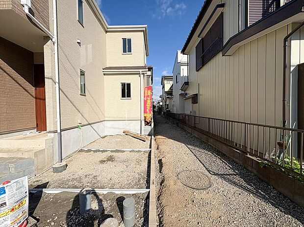 【【外観】】家族の温かさと陽光の暖かさ、楽しい毎日と明るい未来を予感させる「空間が織り成すひとつ先の住み心地」を演出します。