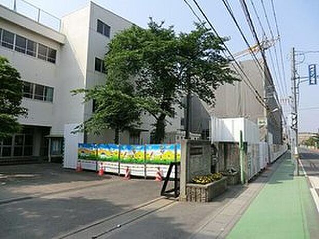 太田小学校(約877m)