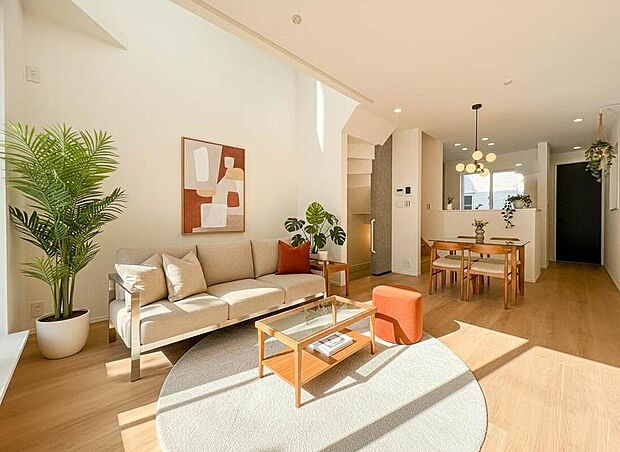 【リビング】
整然とした空間演出、快適な理想の暮らしの実現は家のみの拘りではなく、そこで暮らす方々にとって素敵な環境であることも挙げられると思います。四季折々の変化が奏でる鼓動を楽しんで下さい。