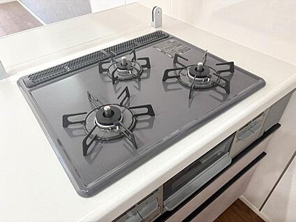 【三口コンロ】