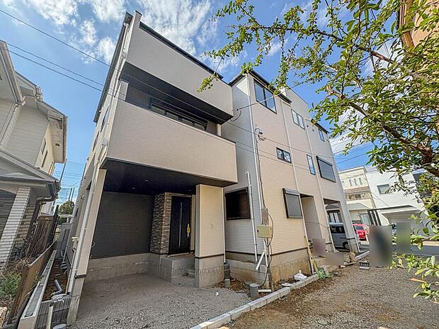 【現地外観写真】こちらの物件が少しでも気になるようでしたら、お気軽にお問合せください。人生でいちばん大きなお買い物ですので、ゆっくりご見学ください。ネット上の画像と実際の見学では、リアル感がまるで違います。