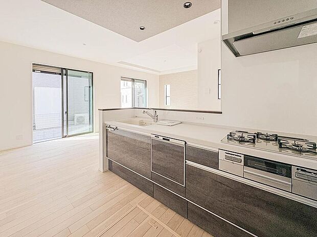 新居での【始まり】は「生活」という一括りだけに収まりません。【スローライフ】【快適空間】【絶える事ない笑顔】・・ すべてを凝縮した珠玉の【始まり】をここから迎えます。