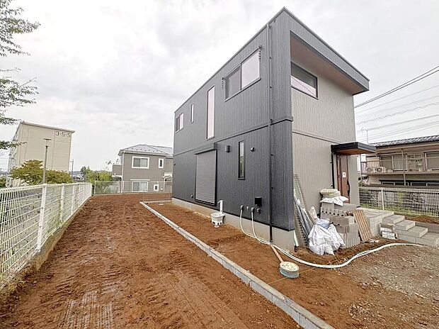 【前面道路含む現地写真】現地（2026年9月）撮影