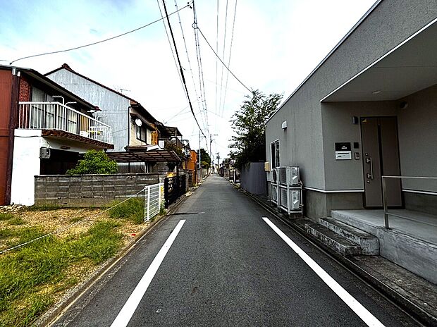 前面道路
2025年10月撮影