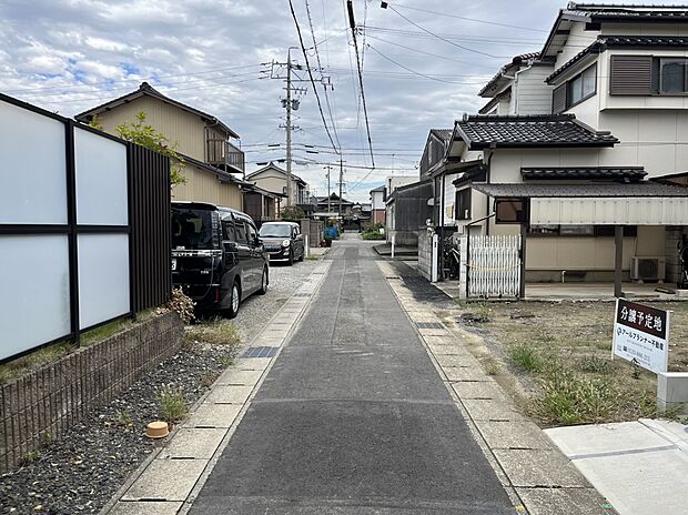 前面道路
(2025年10月撮影)