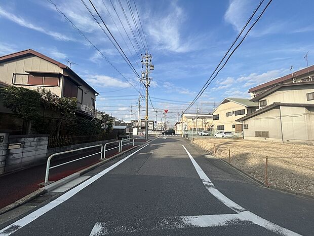 前面道路　2025年12月撮影