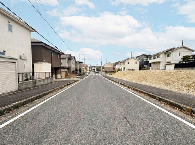 南西側前面道路