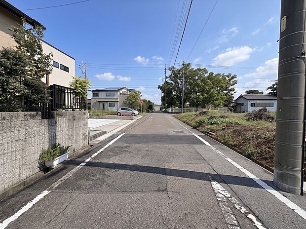 前面道路(2026年9月撮影)