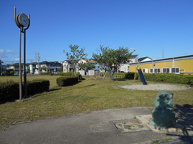 縄手上公園(約260m)