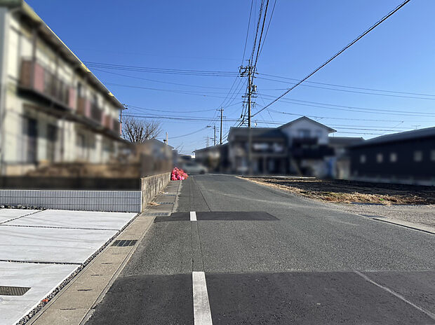 【前面道路 南東側7.7m】■2024年9月撮影