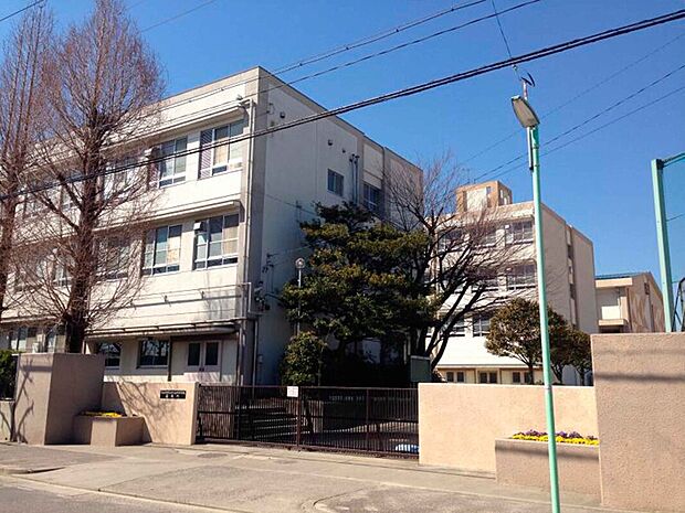 供米田中学校（約2,320m）