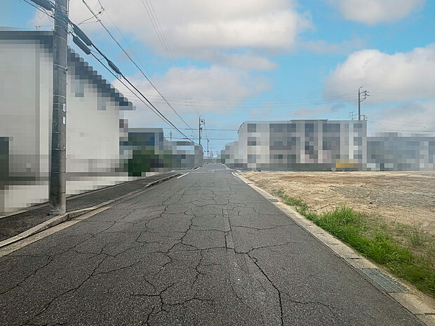 【東側前面道路】2025年6月撮影