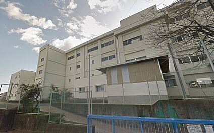 扶桑中学校 100ｍ(徒歩2分)