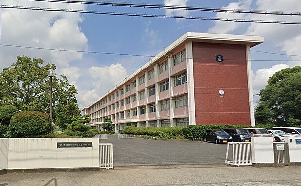 扶桑町立扶桑北中学校（約1,040m）