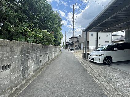 前面道路(2025年9月撮影)