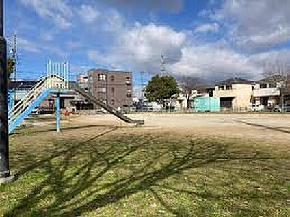 東米替公園 150m(徒歩2分)
