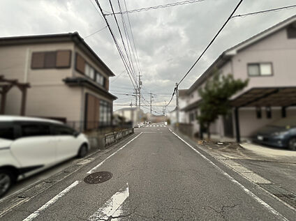 道路写真　北側公道5.8ｍ