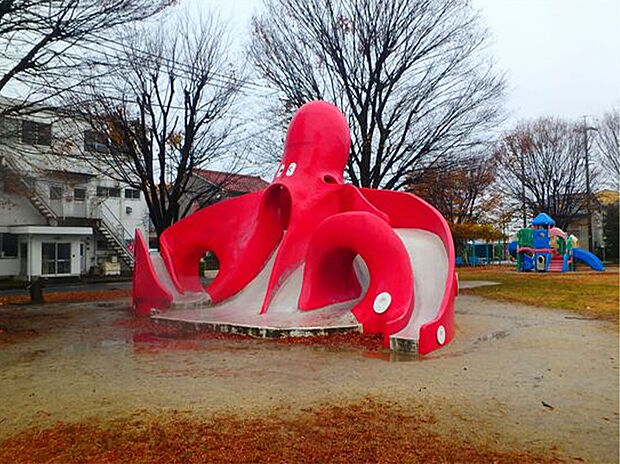 山王公園（約240m）