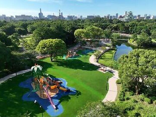 名城公園（約890m）