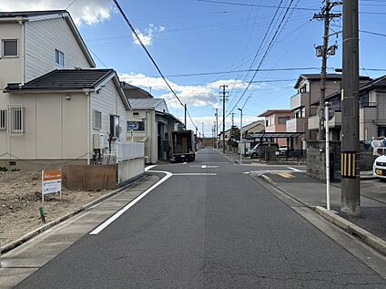 前面道路（2026年2月撮影）
