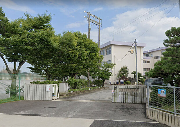 知立市立竜北中学校（約150m）