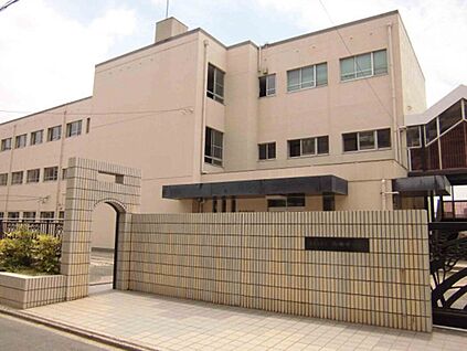 名古屋市立御田中学校 470ｍ(徒歩6分)