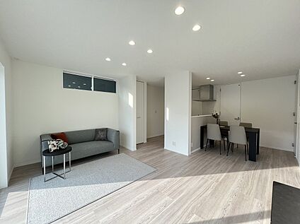 リビング　施工例(A号棟)
