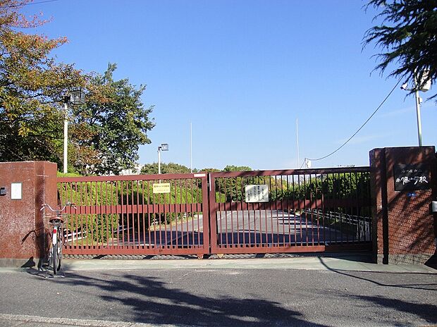 名古屋市立小幡小学校（約870m）