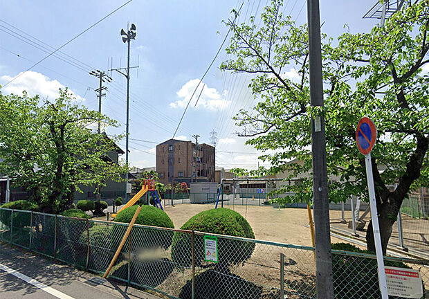 熊之庄村上児童遊園(約350m)