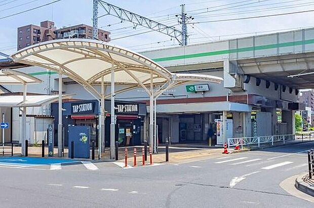 ≪いつでも内覧できます！送迎サービスもご利用ください♪≫
ＪＲ武蔵野線「三郷」駅まで徒歩13分！当日のご見学予約も承ります♪同じものは２つとない「夢のマイホーム」との出会いが待っているかもしれません！