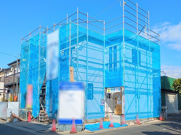 ≪下記「見学予約する」より、見学予約ができます！≫
前間小学校まで徒歩5分でお子様の通学も安心♪公園近く子育てに優しい環境です♪