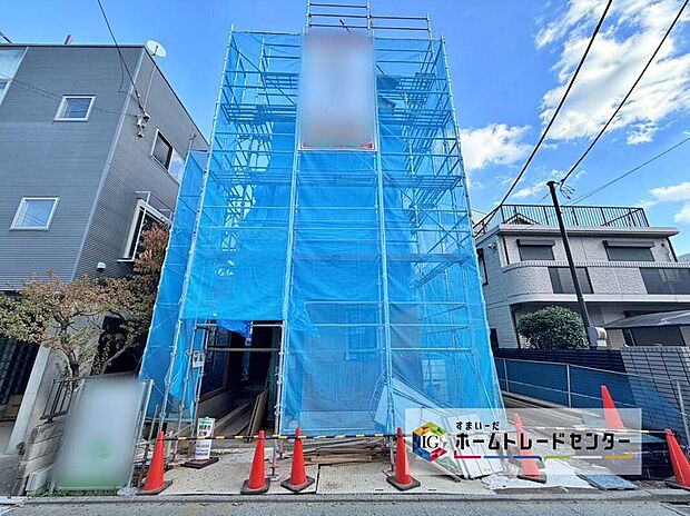 ≪現地ご案内は便利なネット予約も可能です！お気軽にお問い合わせください♪≫
今なら建築中の様子をご覧になることができます♪地震に強いオリジナル工法を是非お確かめ下さい♪