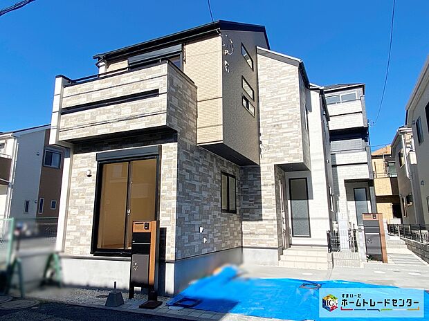 ≪現地ご案内はお気軽にお問い合わせください♪≫
完成済み☆実物をじっくりチェックできます。さまざまな設備や間取り、住み心地を現地でご確認ください♪