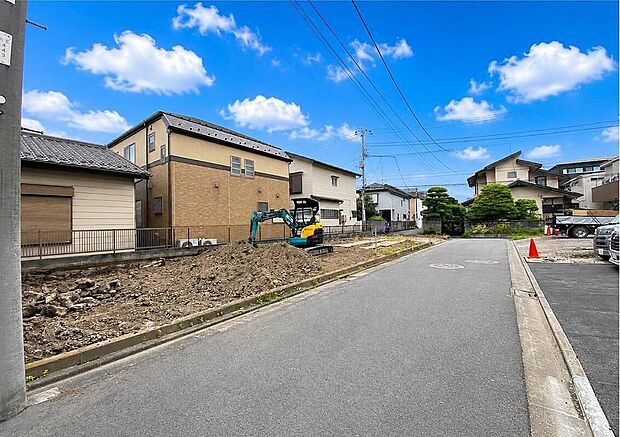 ≪内覧以外にも資金計画やライフプランに寄り添ったご提案をいたします♪≫つくばエクスプレス「六町」駅徒歩12分！嬉しい最寄り駅から徒歩圏♪「竹ノ塚」駅、「綾瀬」駅からバスもありますよ♪